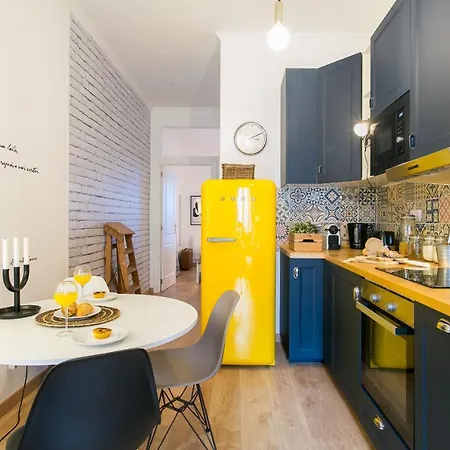 Charming Lisbon Home With Terrace St Amaro Exterior foto